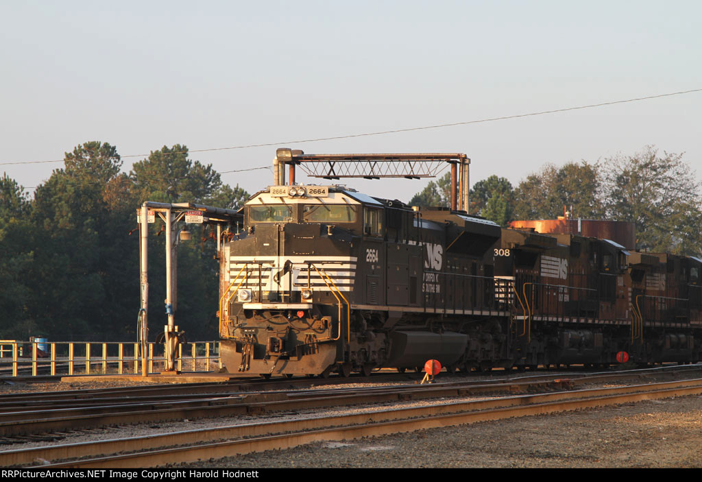 NS 2664 sits at the fuel racks